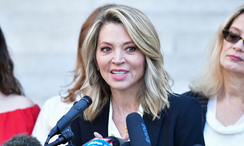 Lauren Sivan