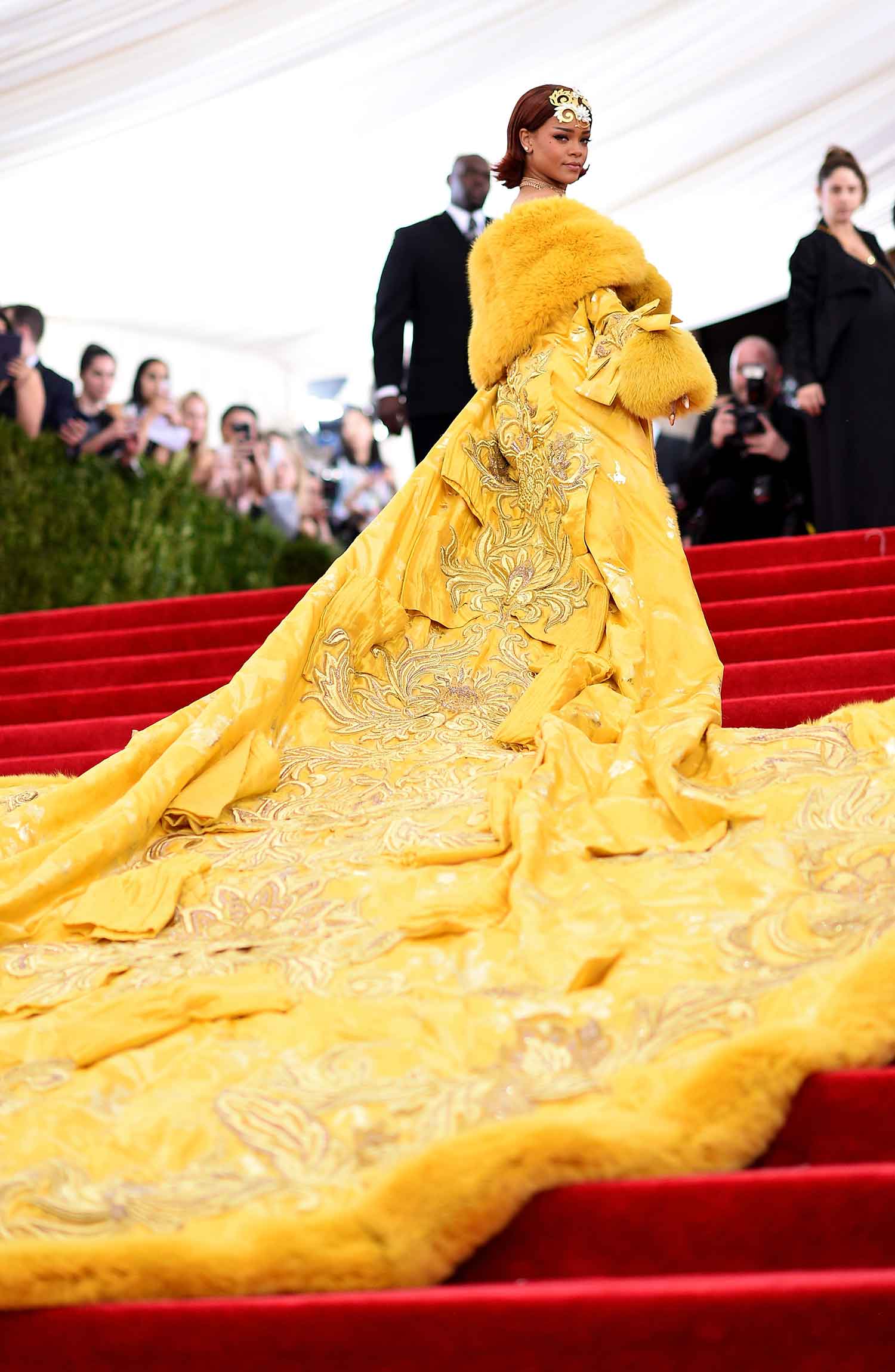 rihanna-met-gala