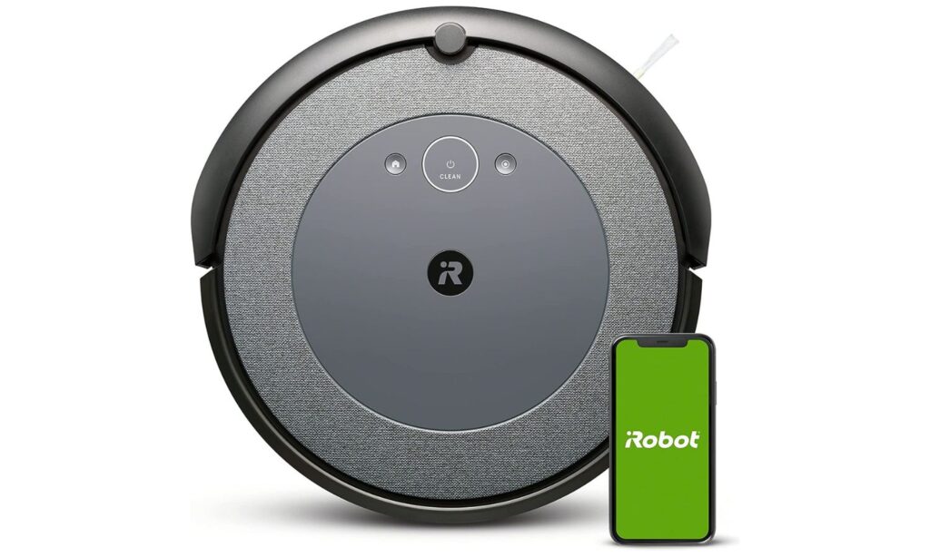 iRobot Roomba i3 Wi-Fi Connected Robot Vacuum