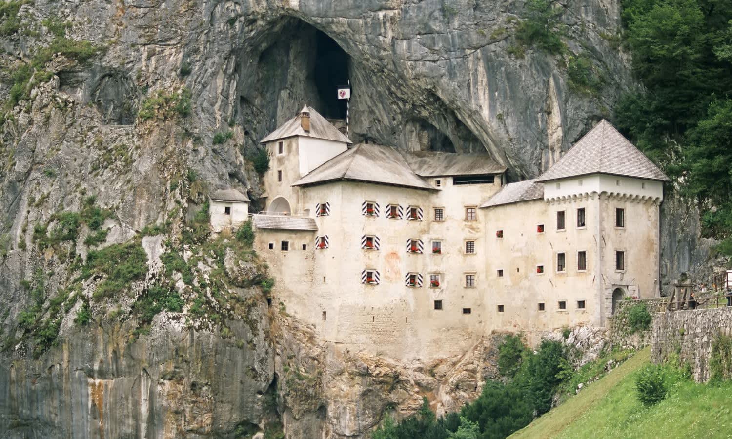 Predjama Castle