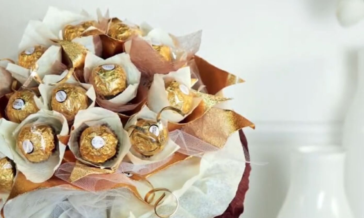 Ferrero Rocher Golden Bouquet