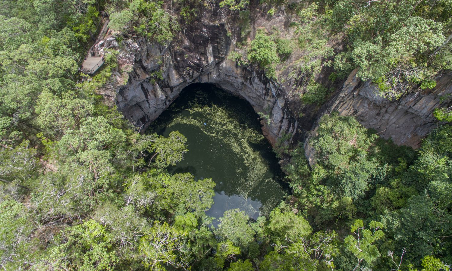 best national parks qld