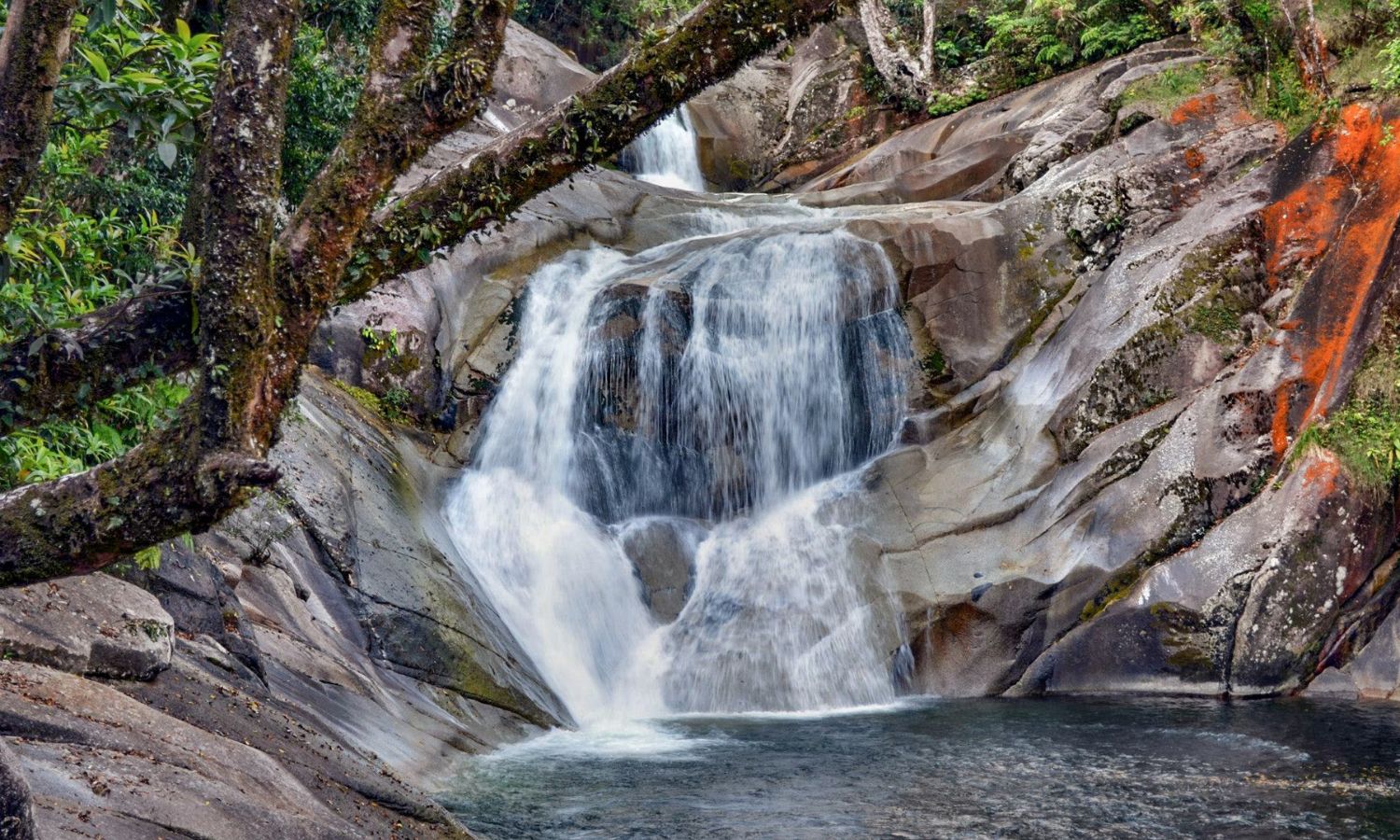 best waterfalls qld