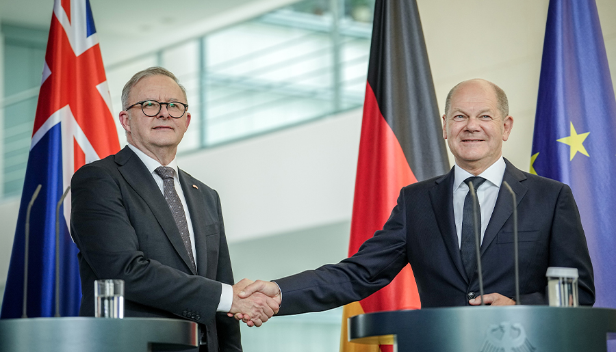 Anthony Albanese and Olaf Scholz