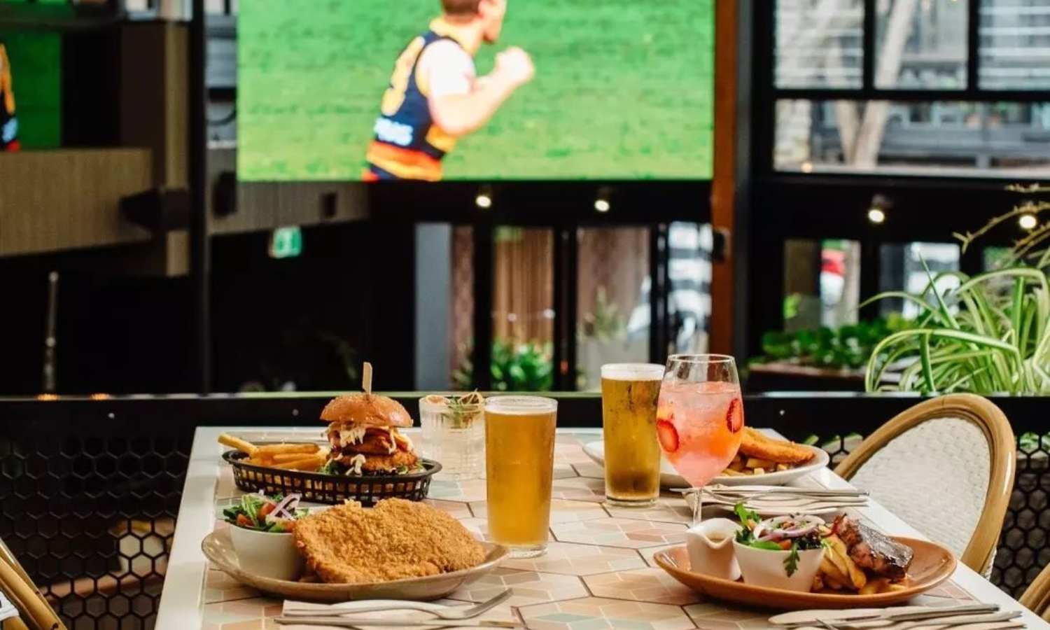 best outdoor restaurants melbourne