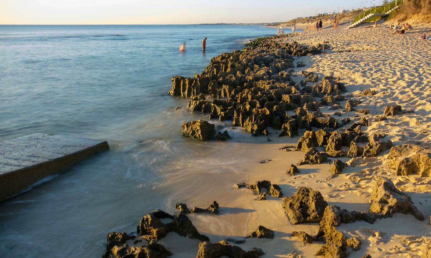 an image of one of the best beaches in western australia