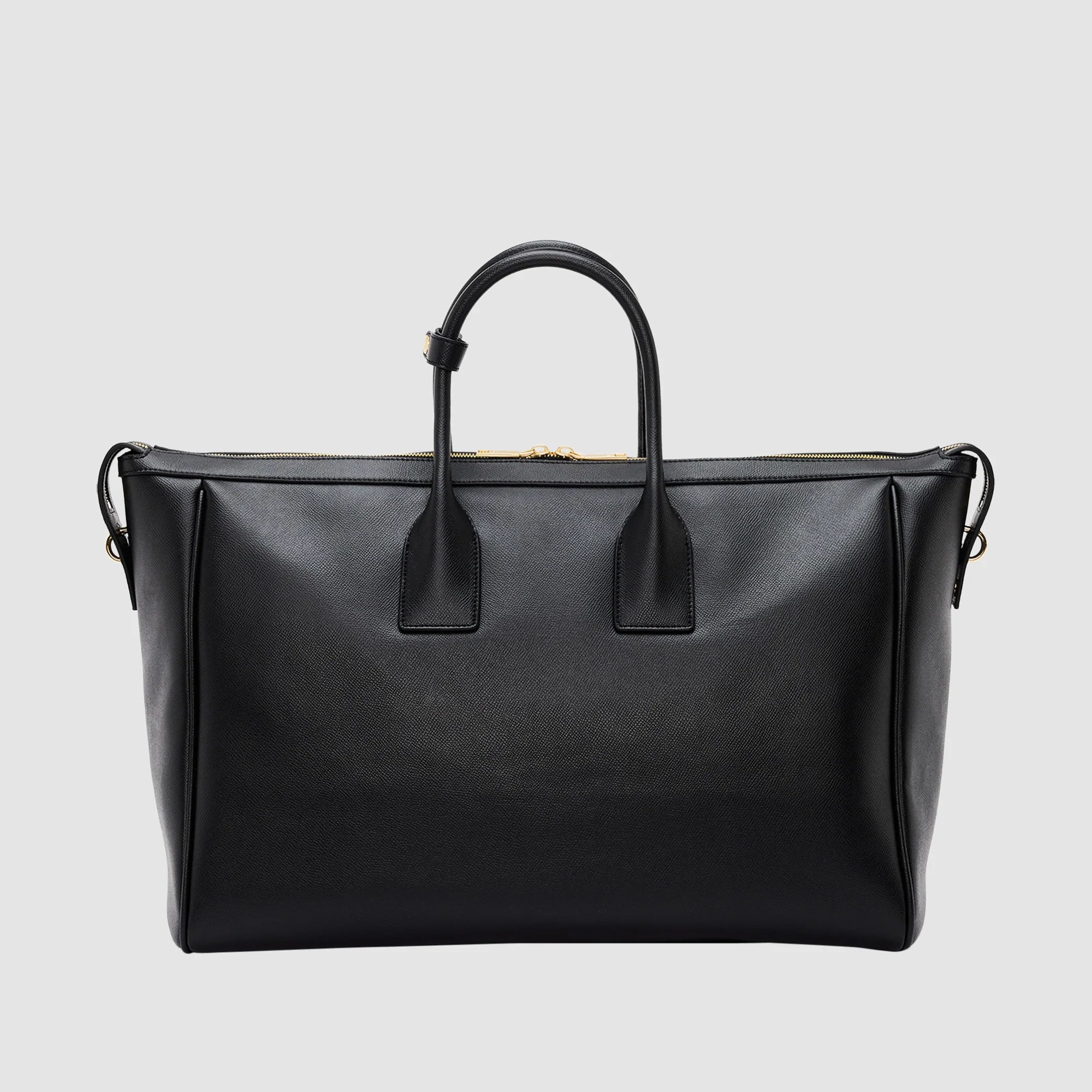 Weekender-Black_Front_002_2000x