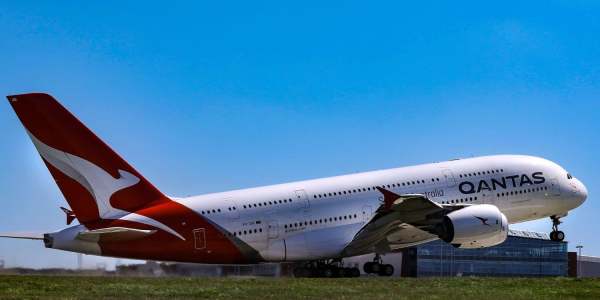 qantas vaccine