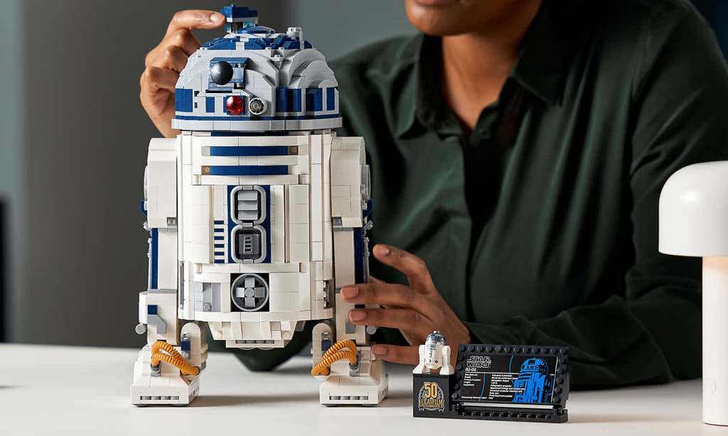 lego-r2d2