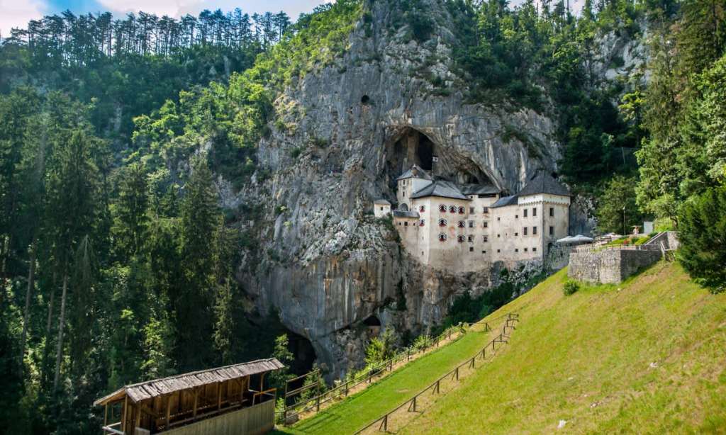 Predjama Castle