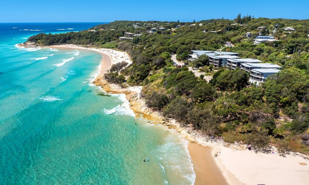 Stradbroke Island Beach Hotel