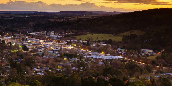 An evening view of Bowral, in the Southern Highlands of NSW, to showcase the best accommodation in Bowral.