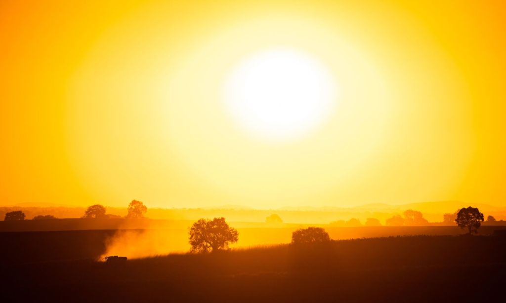 An image showing the sun beating down in Australia to illustrate the BOM's warning of an el nino summer.