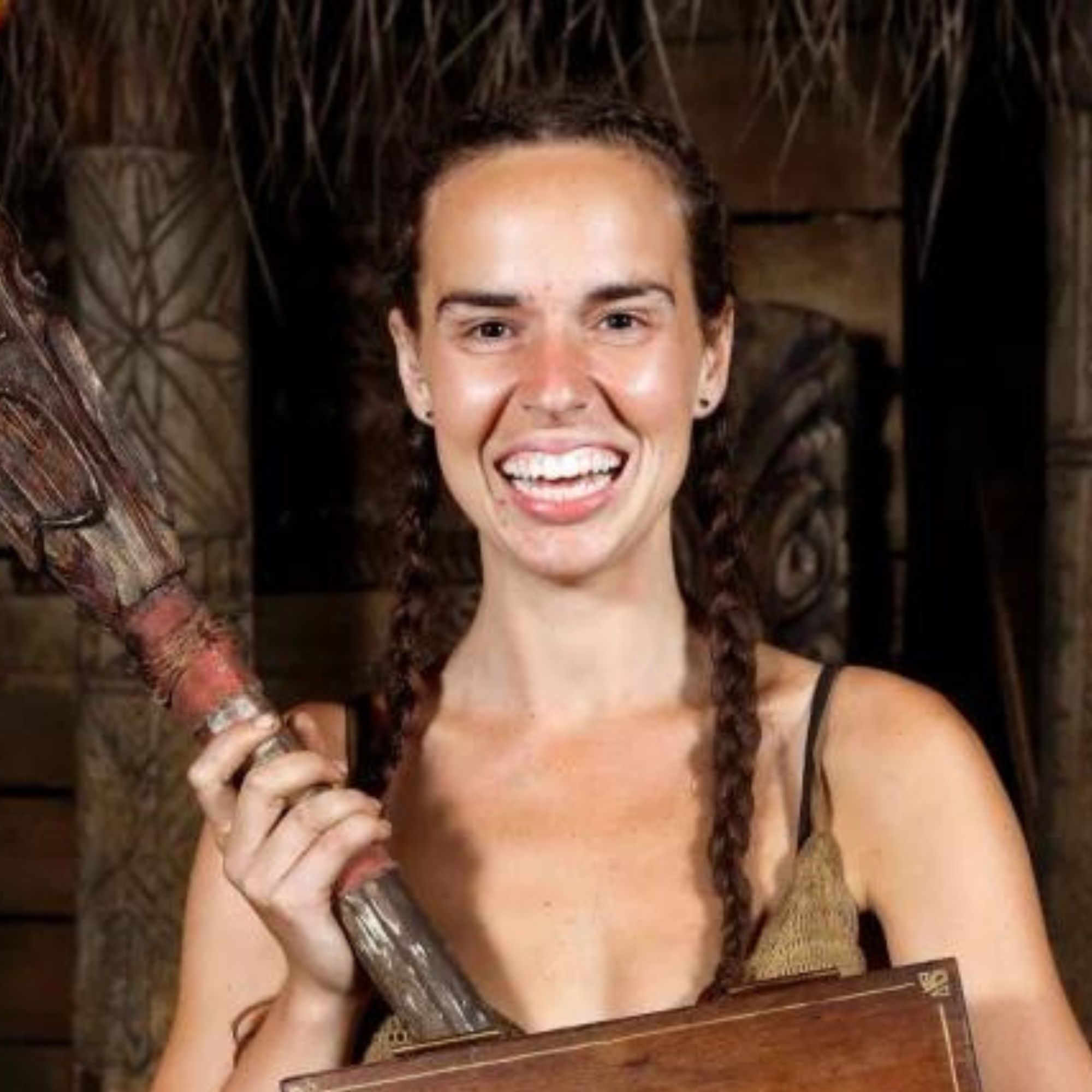 claudia love island australia 2022